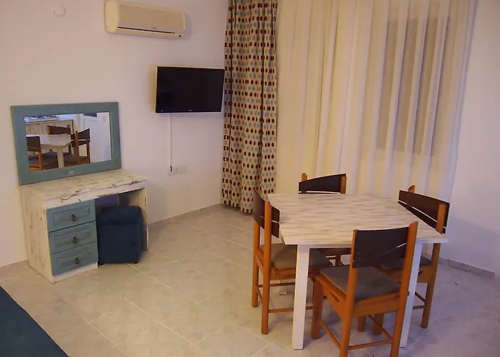 شقة فندقية Ozcem Apart *
