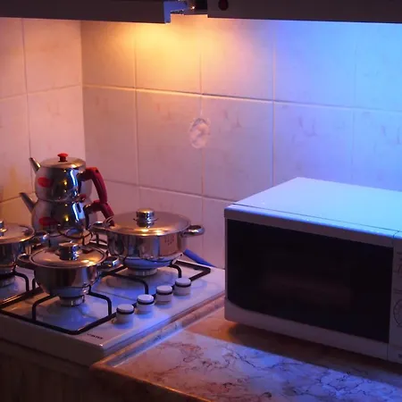 Ozcem Apart 아파트호텔