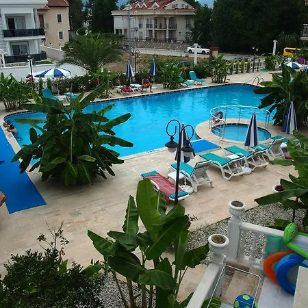 Ozcem Apart فتحية