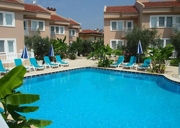 Ozcem Apart شقة فندقية *